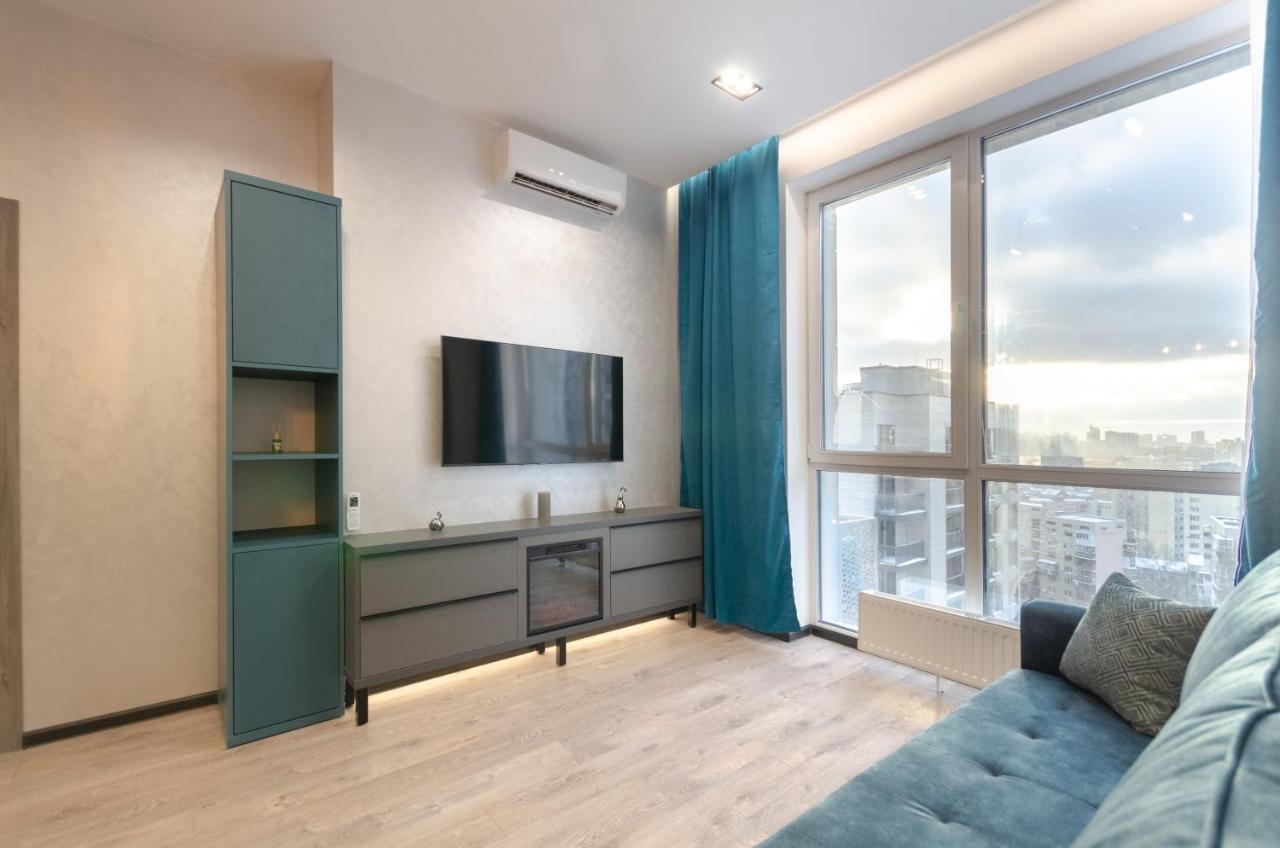 Petrovdom 166-3B In Beautiful Apartments In Rc "Yaroslaviv Grad" 키예프 외부 사진