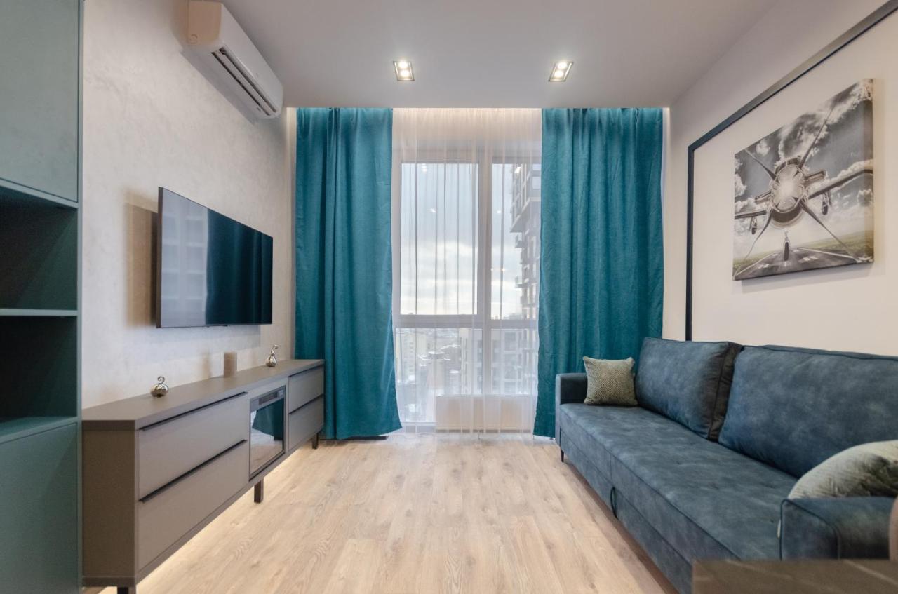 Petrovdom 166-3B In Beautiful Apartments In Rc "Yaroslaviv Grad" 키예프 외부 사진